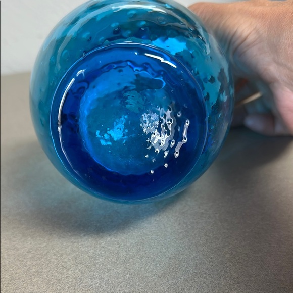 Vintage Turquoise Blue Hand Blown Art Glass Decanter/Pitcher - Picture 4 of 15